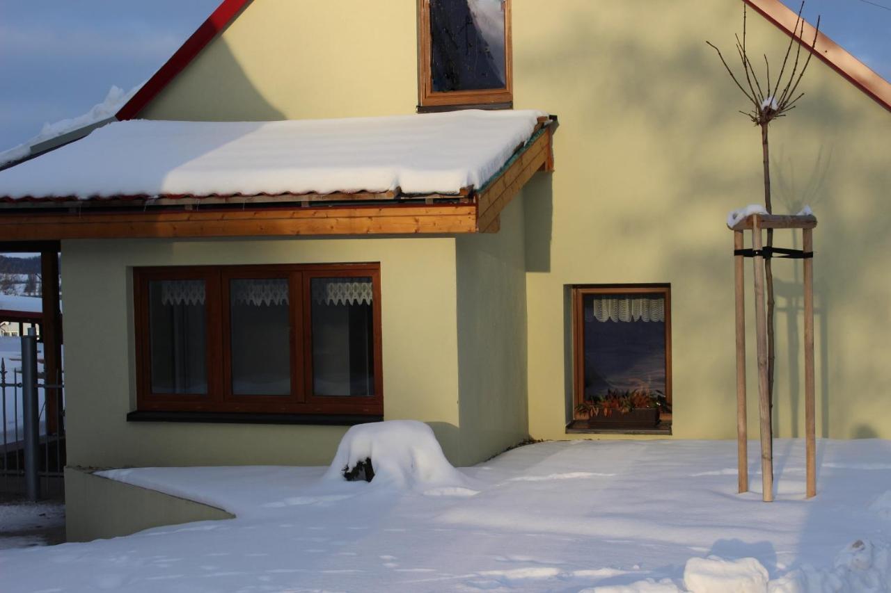 Bed and Breakfast Bendovsky Dvur Dusniky Екстер'єр фото